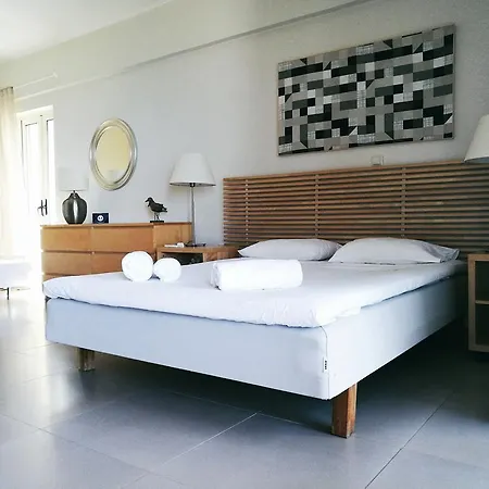 Avia Holiday Homes Apartment